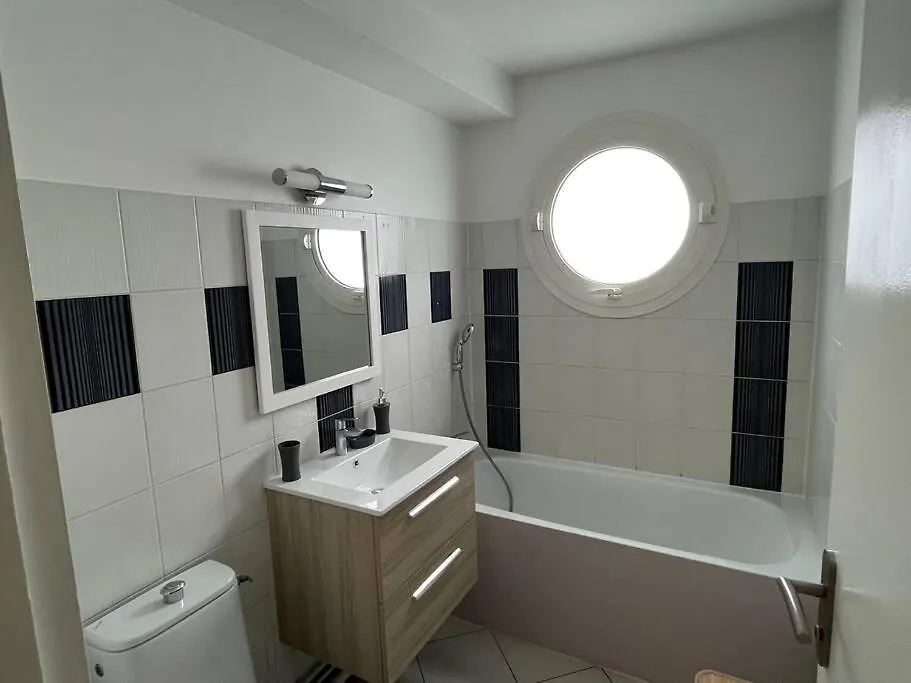 Superbe Appartement En Residence Le Gosier  Le Gosier (Grande-Terre)